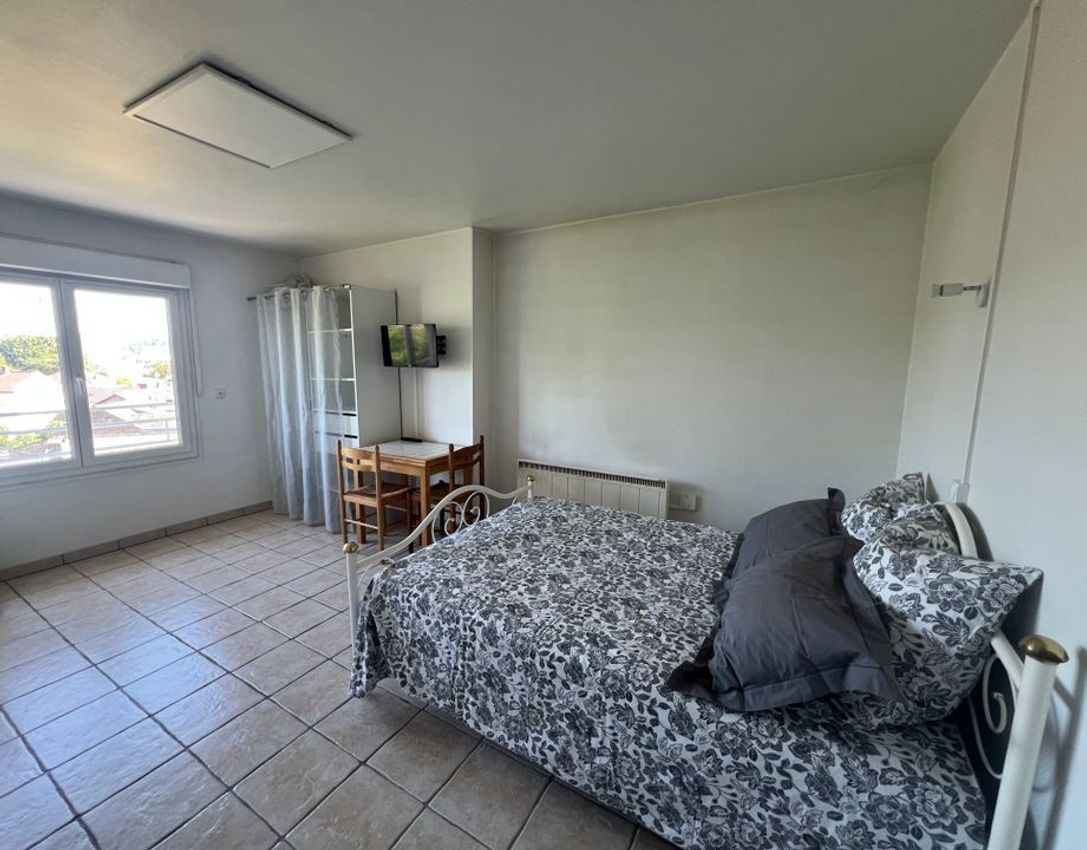 Image Chambre à studio de Brive-la-Gaillarde