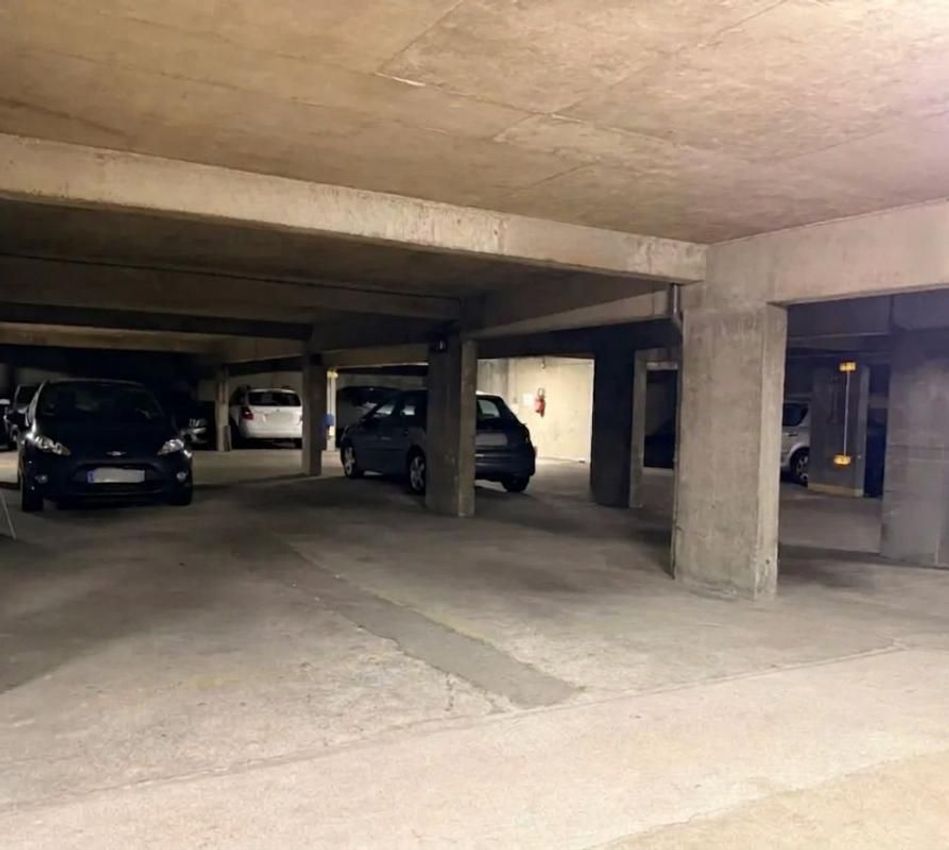 Image Place de parking à parking de Nation-Alexandre Dumas