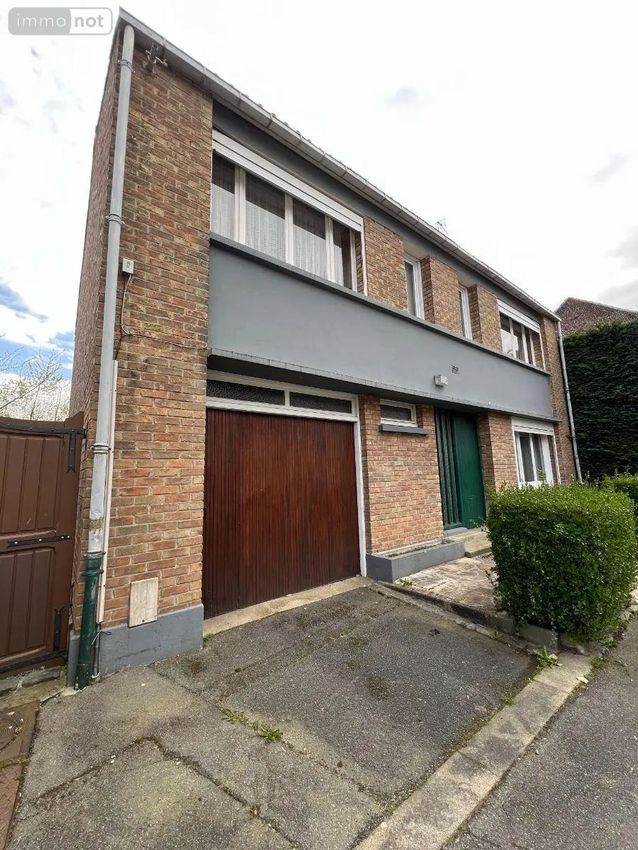 Image Façade à  maison individuelle de Lesquin