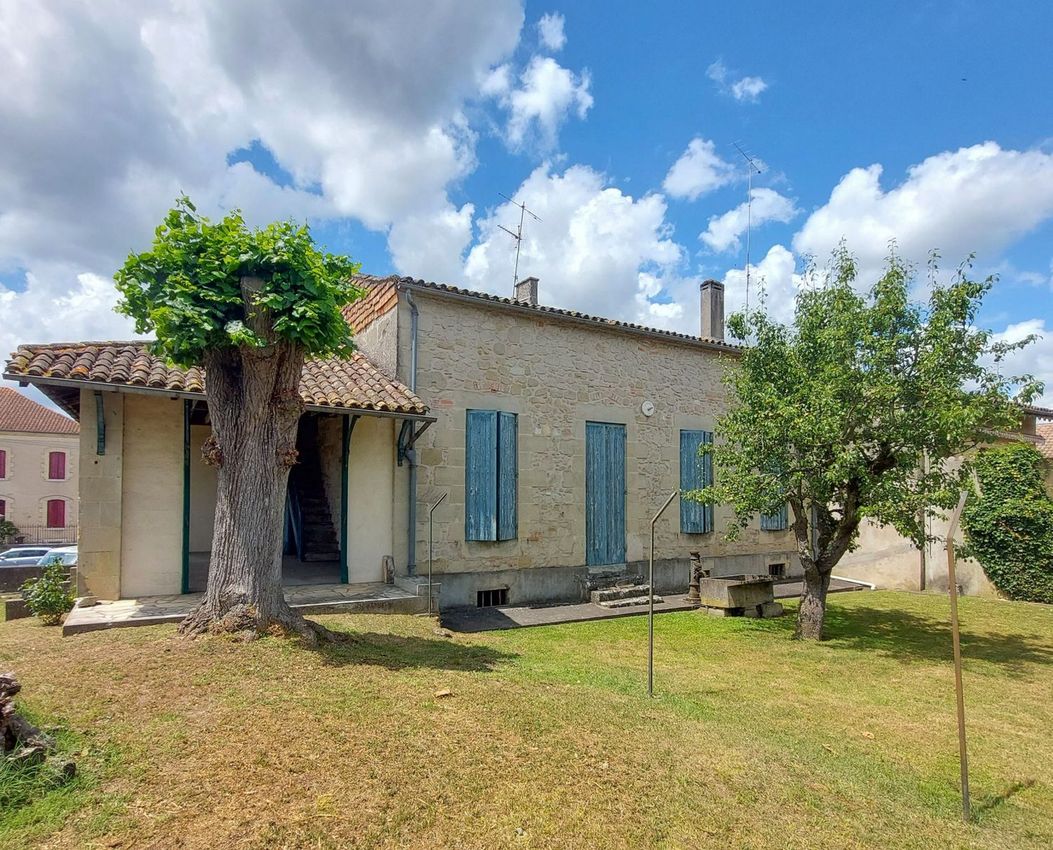 Image Façade à  maison individuelle de Miramont-de-Guyenne