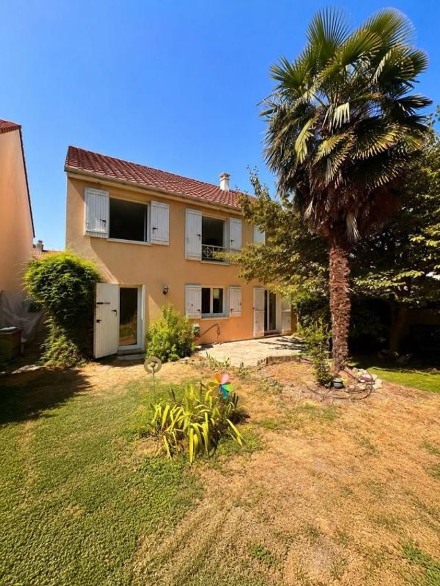 Image Façade à  maison individuelle de Romainville
