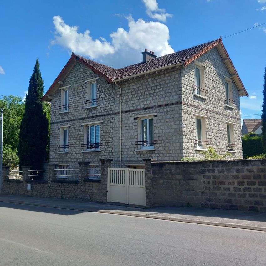 Image Façade à  maison individuelle de Saint-Pierre-lès-Nemours