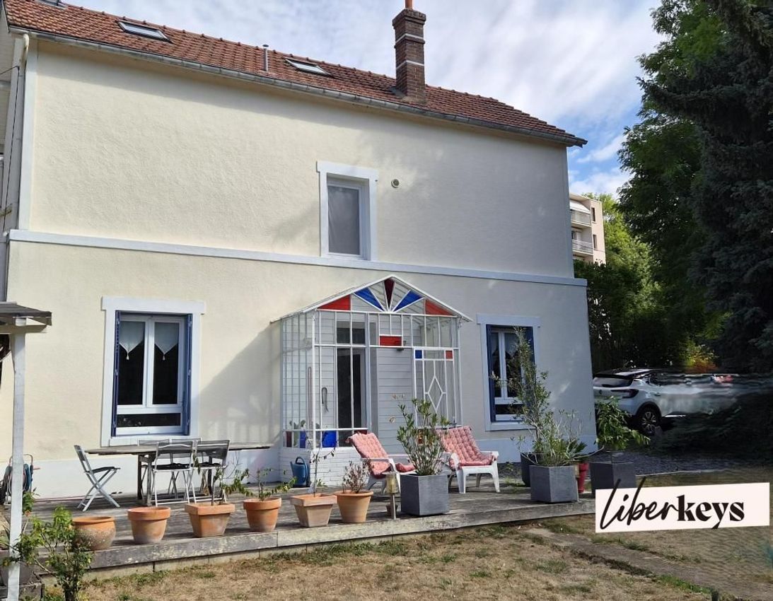 Image Façade à  maison mitoyenne de Vernouillet