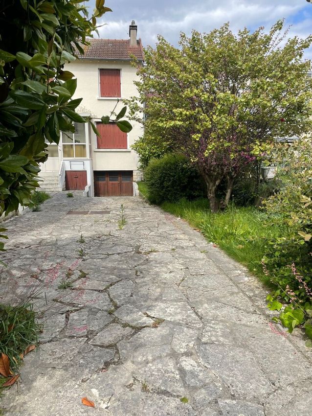 Image Façade à  maison individuelle de Sarcelles
