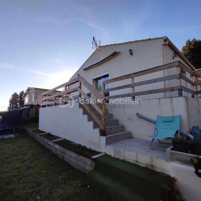 Image Façade à  maison individuelle de Pradelles-Cabardès