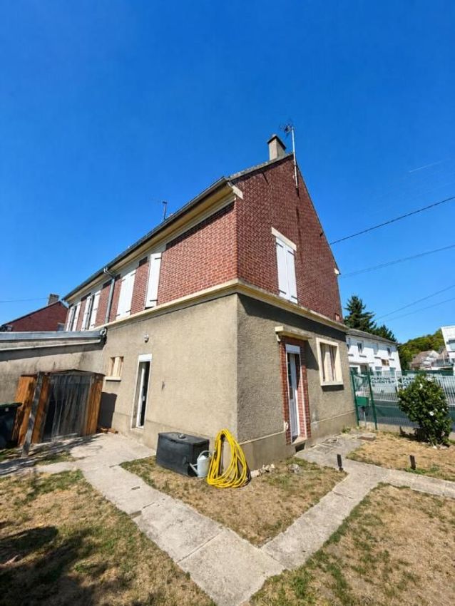 Image Façade à  maison individuelle de Saint-Just-en-Chaussée