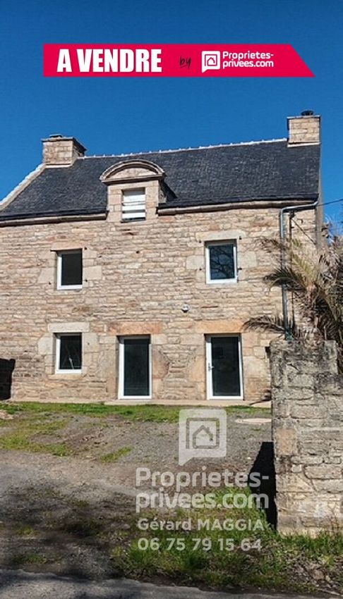 Image Façade à  maison de village de Péaule