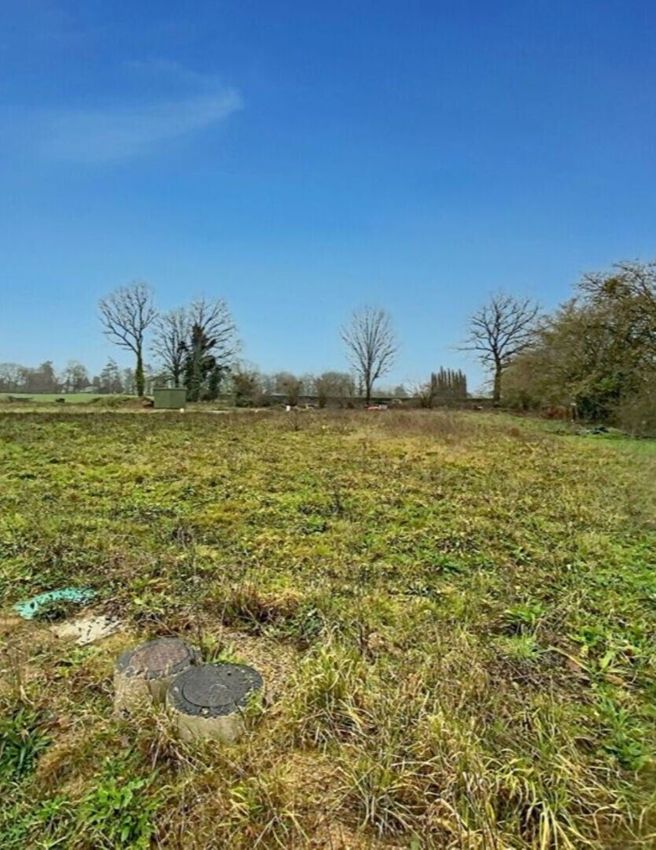 Image de terrain à Saint-Ouen-des-Alleux