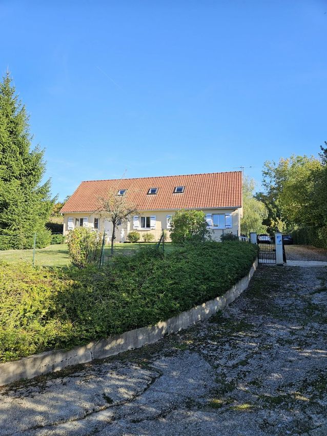 Image Façade à  maison individuelle de Senarpont