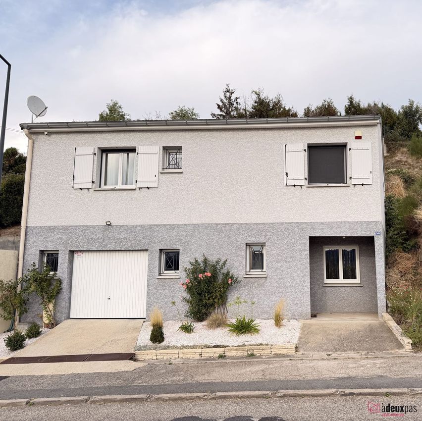 Image Façade à  maison individuelle de Firminy