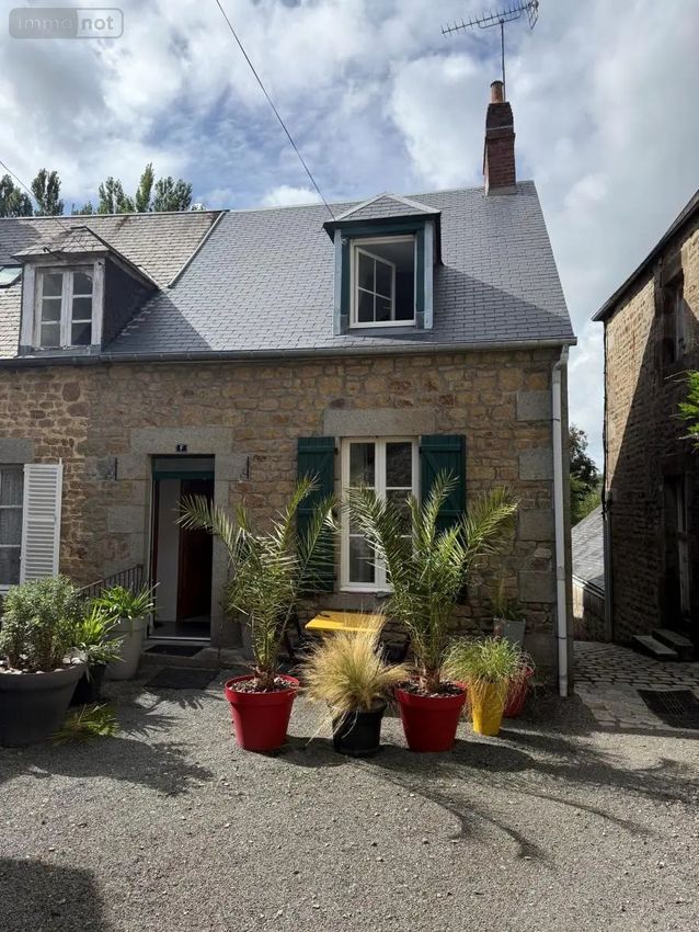 Image Façade à  maison individuelle de Villedieu-les-Poêles-Rouffigny