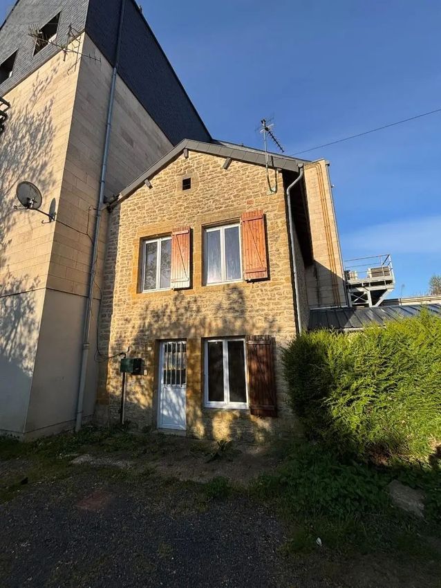 Image Façade à  maison individuelle de Douzy