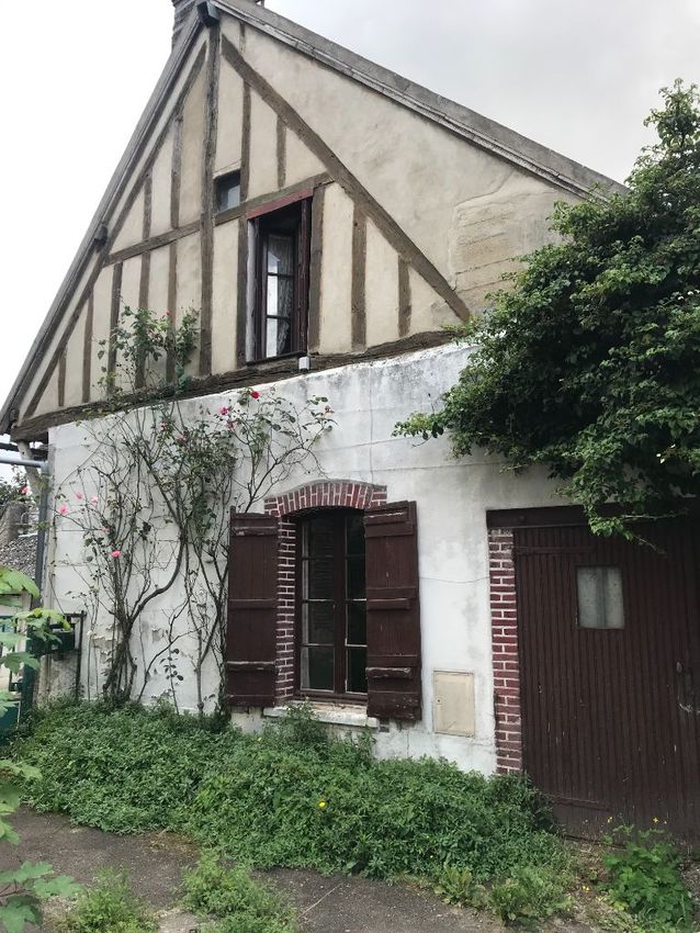 Image Façade à  maison individuelle de Cézy