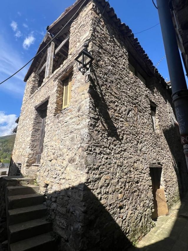 Image Façade à  maison individuelle de La Tour