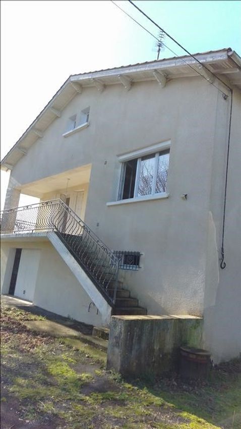 Image Façade à  maison individuelle de Neuvic