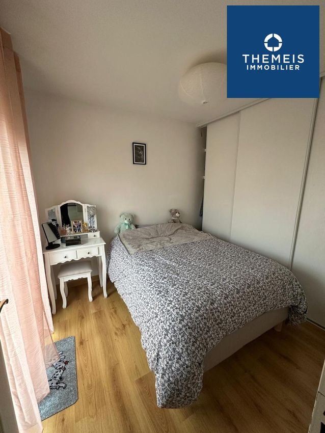 Image Chambre à appartement de 61 Rue Raymond Patenotre
