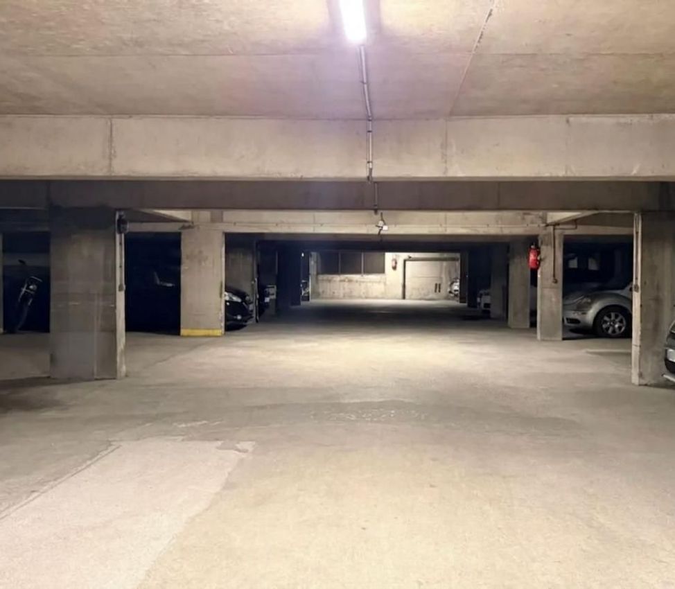 Image Place de parking à parking de Nation-Alexandre Dumas