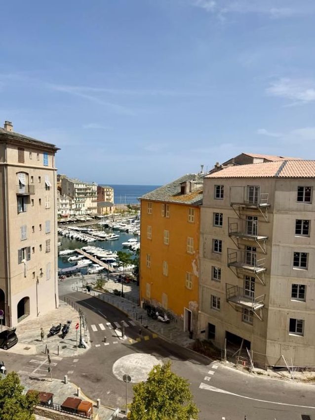 Image Vue à appartement de Bastia