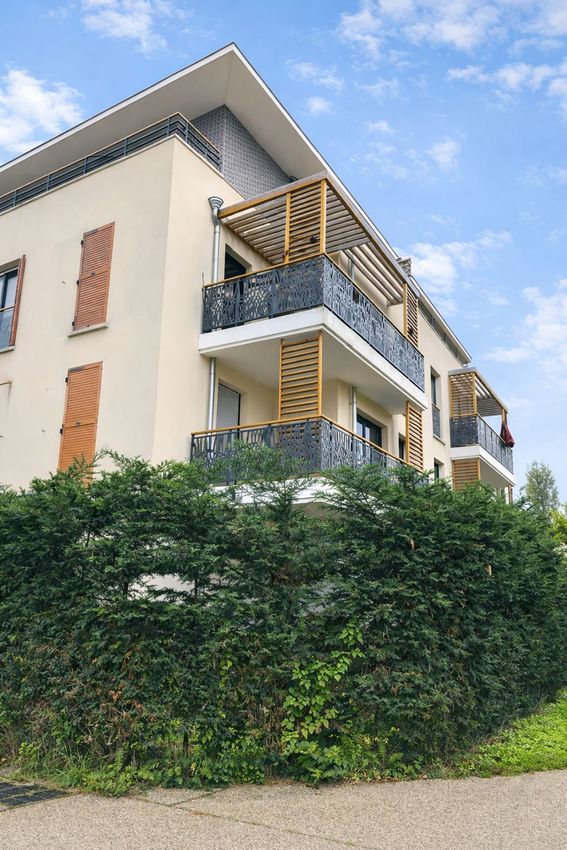 Image Façade à appartement de 8 Allée De L'estive