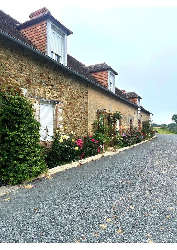 Image Façade à  maison individuelle de Précigné