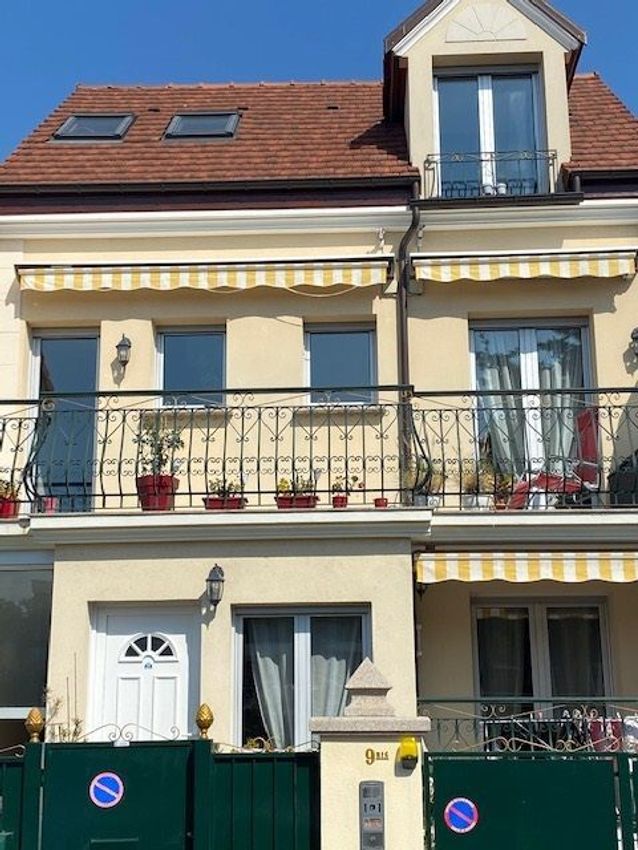 Image Façade à  maison individuelle de Suresnes