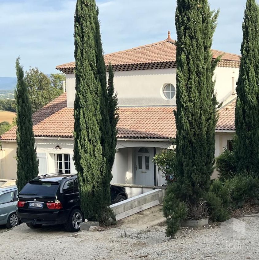 Image Façade à  maison individuelle de Montélimar