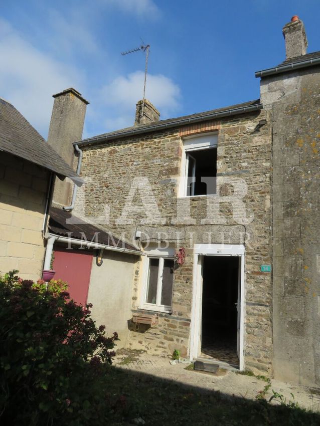 Image Façade à  maison mitoyenne de Lignières-Orgères