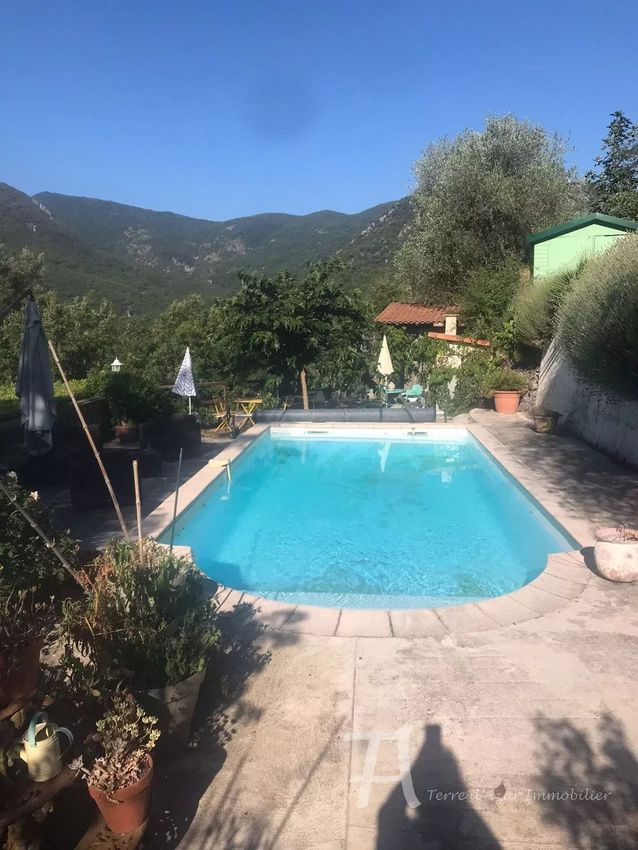 Image Piscine à  maison de maître de Sospel