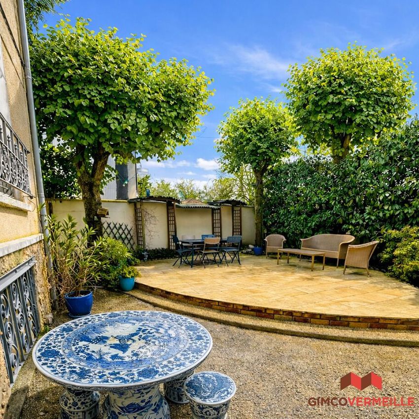 Image de  maison individuelle à Garches