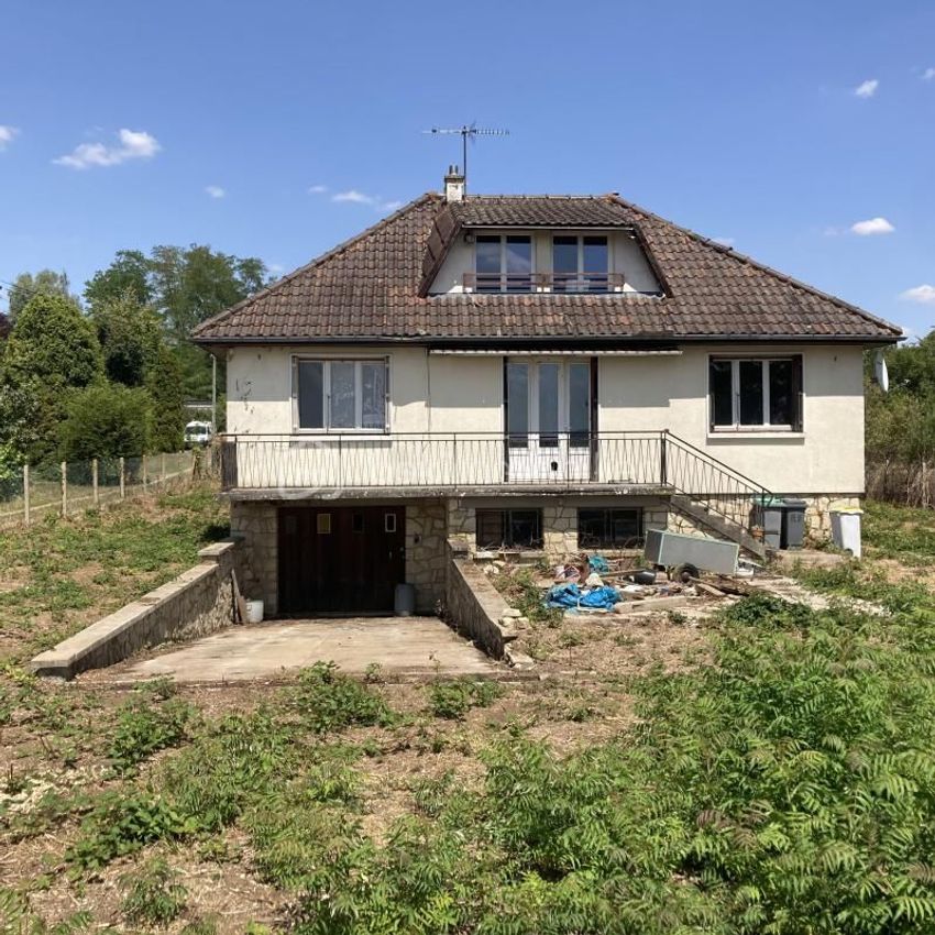 Image Façade à  maison de village de Vinneuf