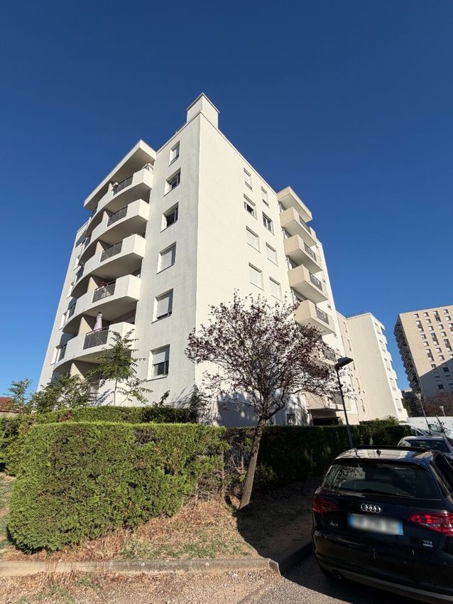 Image Vue à appartement de Vénissieux