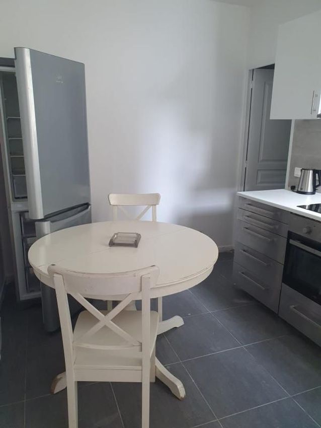 Image de studio à Stains
