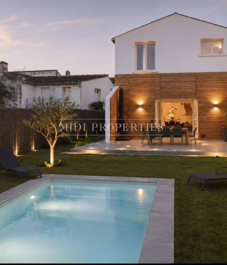 Image Piscine à  maison de village de 56 Ter Rue Gaston Lem