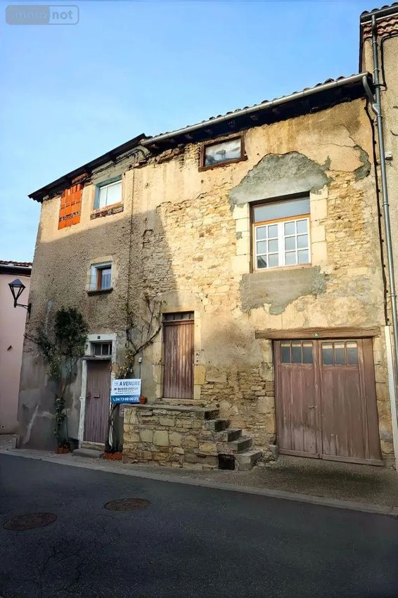 Image Façade à  maison mitoyenne de Chauriat