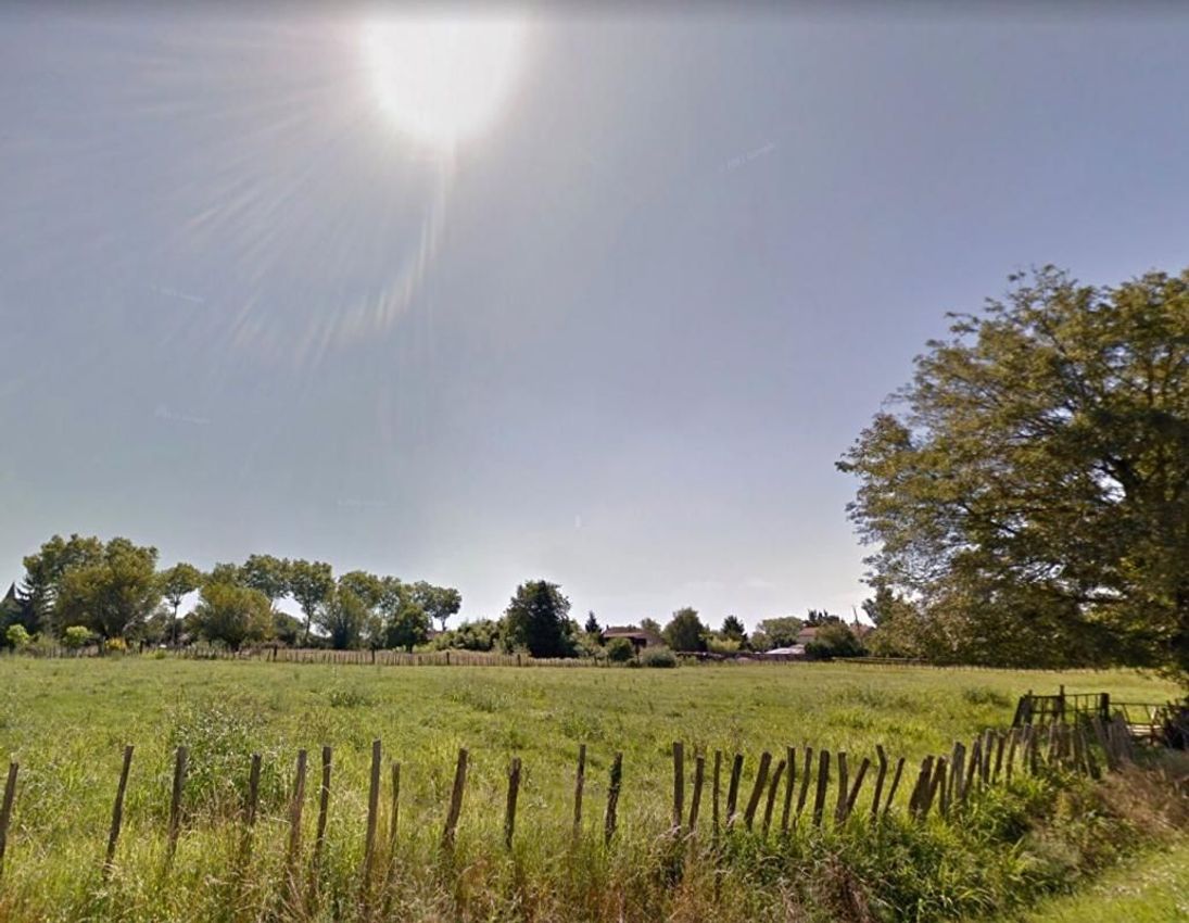 Image de terrain à Saint-Bénigne