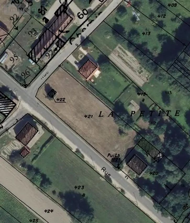 Image de terrain à Faux-Fresnay
