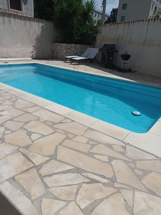 Image Piscine à  maison individuelle de Marseille 15e Arrondissement