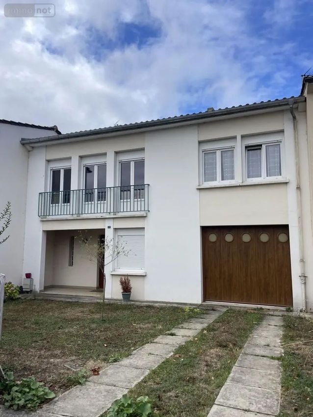 Image Façade à  maison individuelle de Saint-Memmie