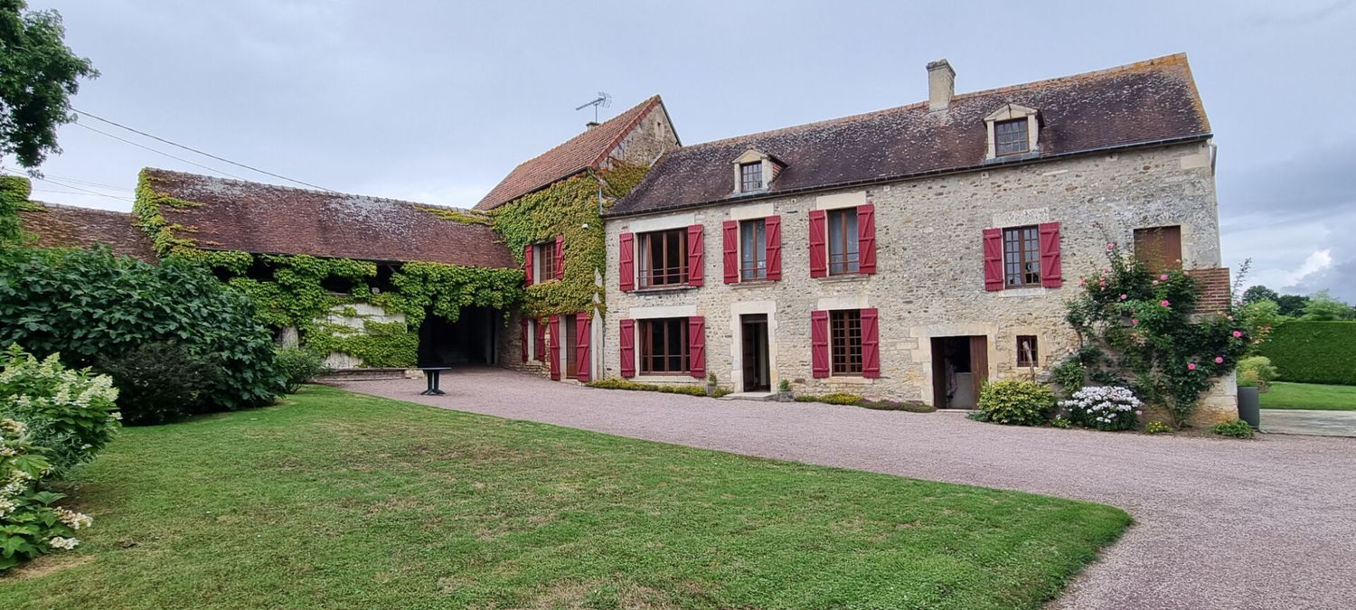 Image Façade à  maison individuelle de Cesny-les-Sources