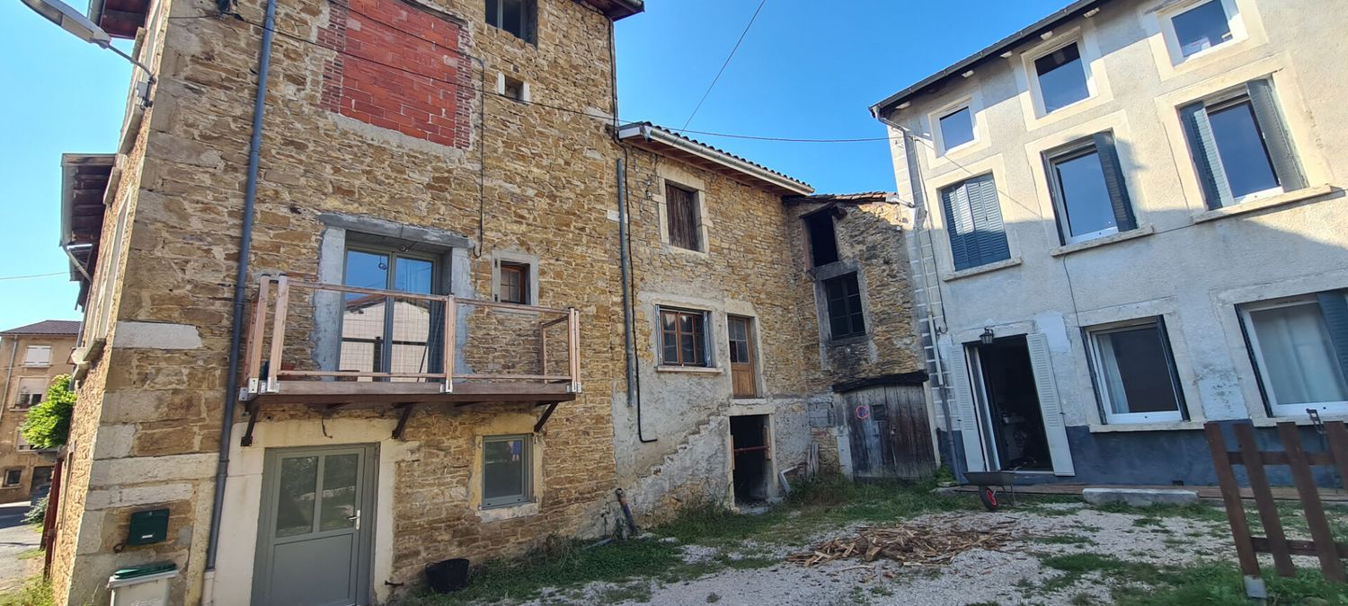 Image Vue à  maison de village de Jujurieux