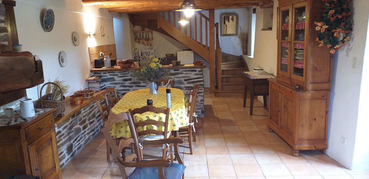 Image Salle à manger à  maison mitoyenne de 22 Valès