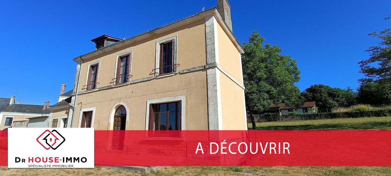 Image Façade à  villa de Saint-Pierre-de-Chevillé
