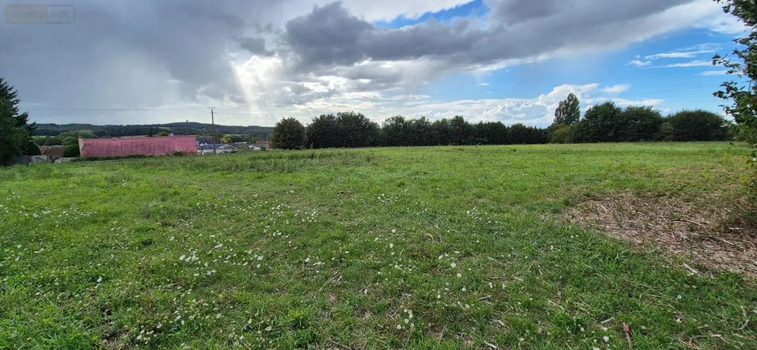 Image Vue à terrain de Lamnay