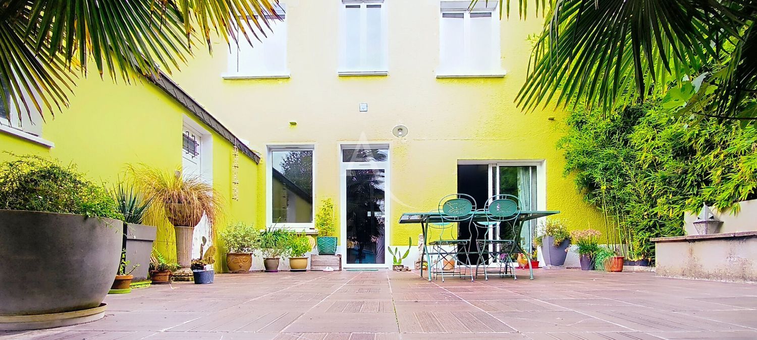 Image Façade à  maison individuelle de Tiercé