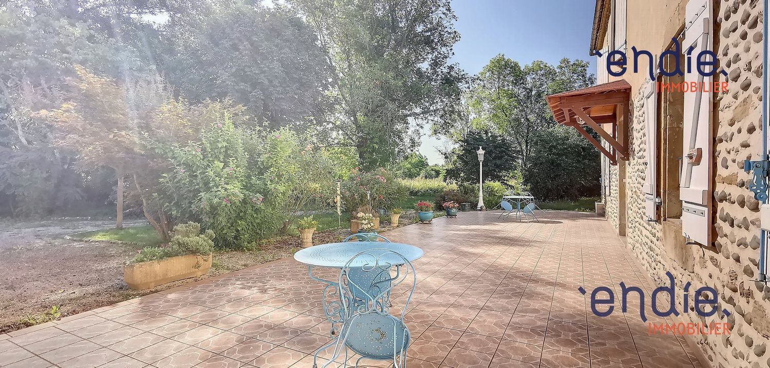 Image Jardin à  maison individuelle de Tasque