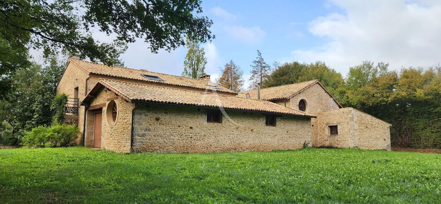Image Façade à  maison individuelle de Saint-Sauvant