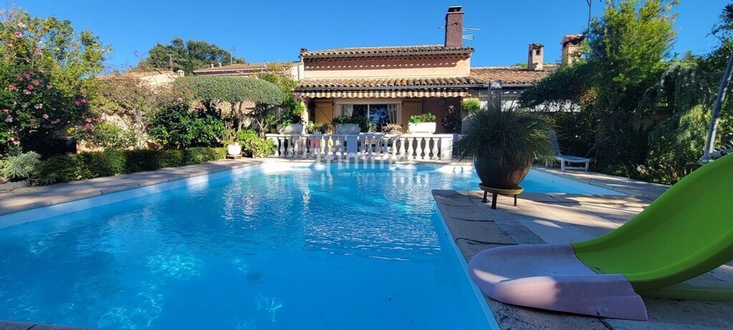 Image Piscine à  maison individuelle de Puget-sur-Argens