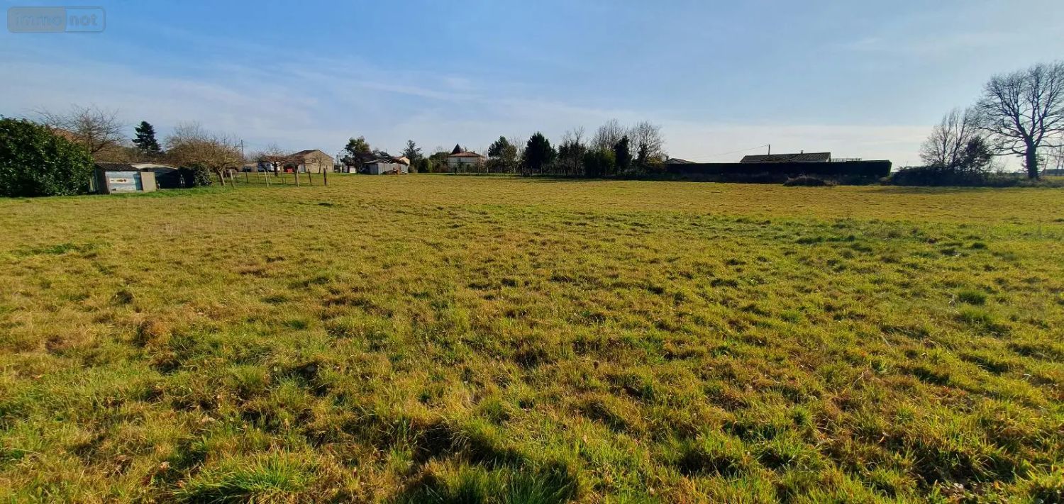 Image de terrain à Donzac