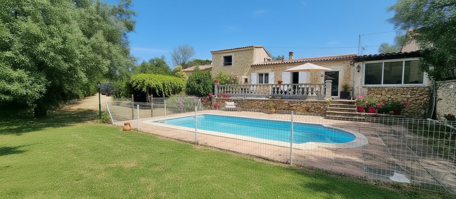 Image Piscine à  maison individuelle de Draguignan