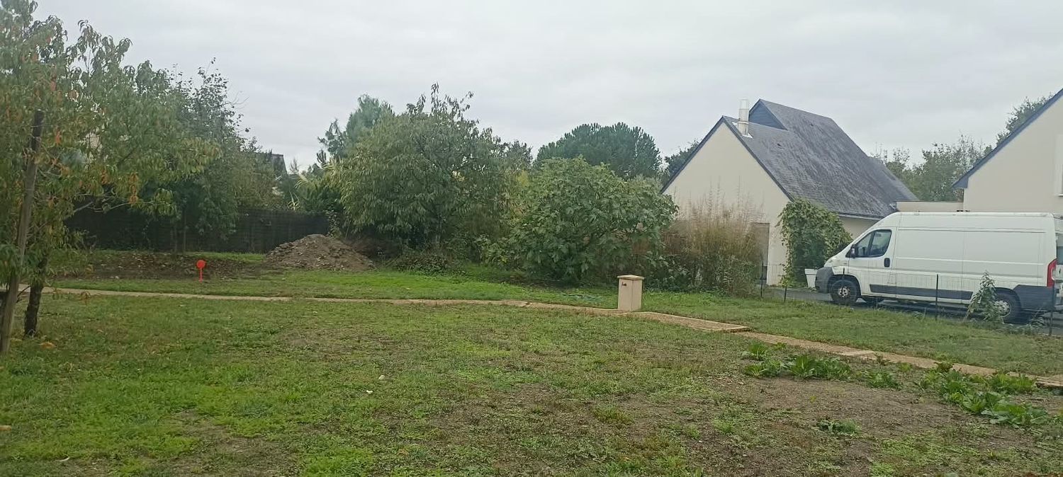 Image de terrain à Sainte-Gemmes-sur-Loire